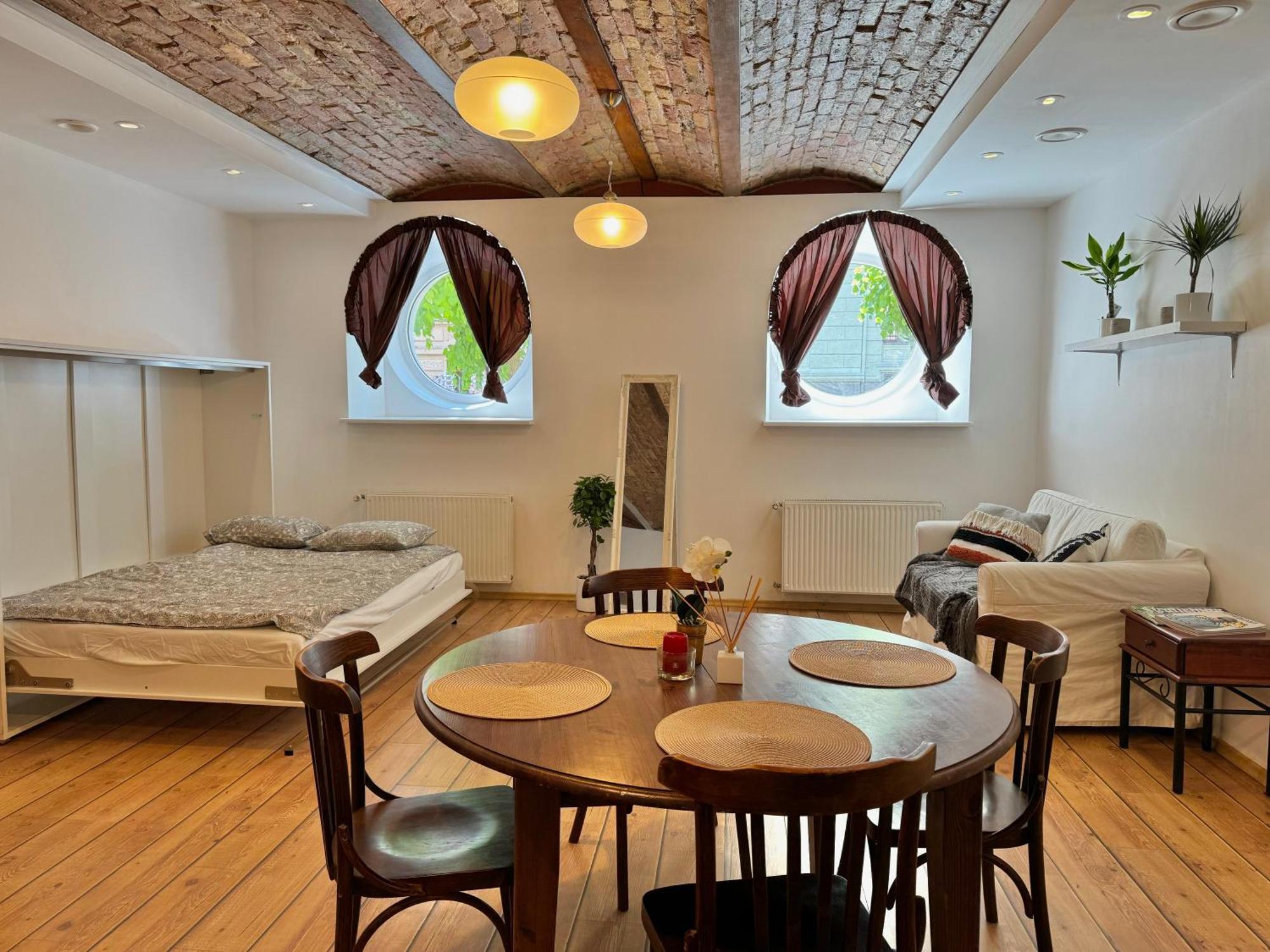 Stay In Art Nouveau District Riga Exterior photo